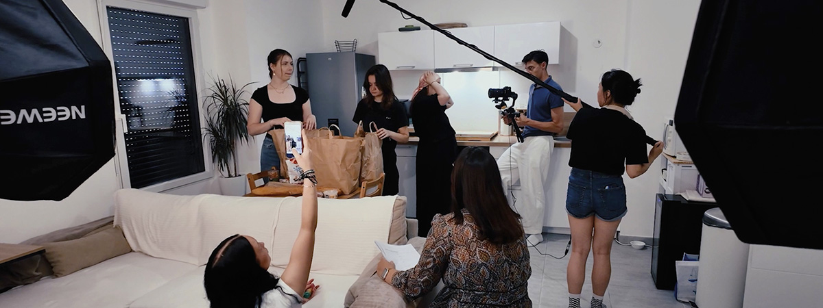 Les étudiants du Cercle digital découvrent les modules de compétences en création de contenus audiovisuels.